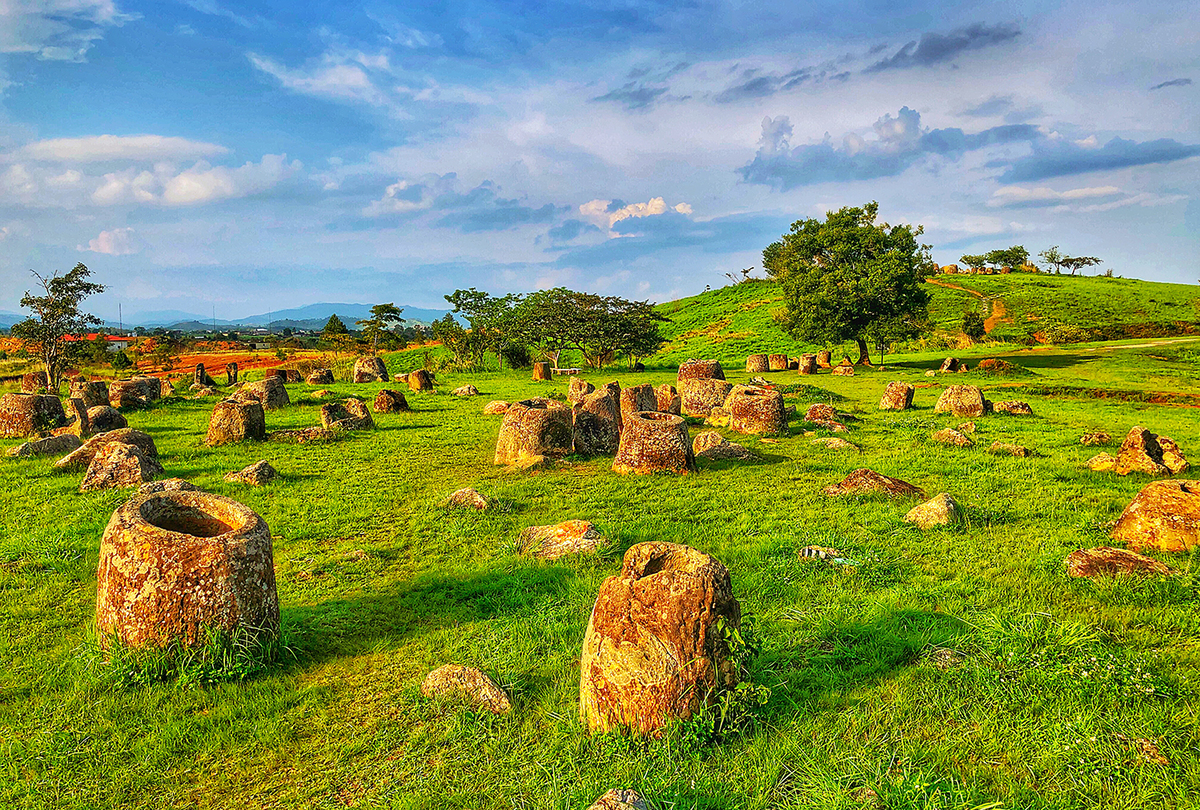 KHÁM PHÁ ĐẤT NƯỚC LÀO XINH ĐẸP THANH BÌNH TỪ HÀ NỘI - VIENTIANE - LUONG PRABANG - XIENG KHOANG TOUR 7 NGÀY 6 ĐÊM ĐƯỜNG BỘTRỌN GÓI GIÁ RẺ 